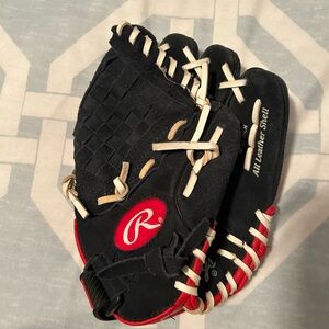 Rawlings Black and Red Baseball Glove